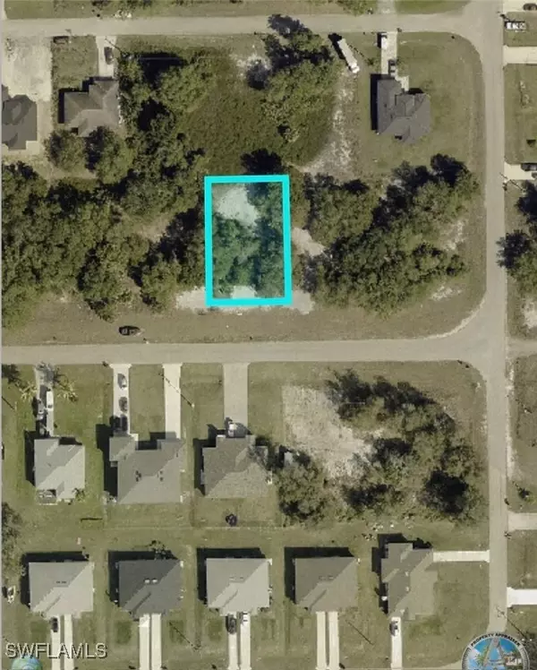 533-535 Grant BLVD, Lehigh Acres, FL 33974
