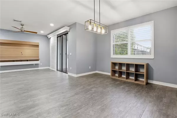 Naples, FL 34120,7894 Bristol CIR