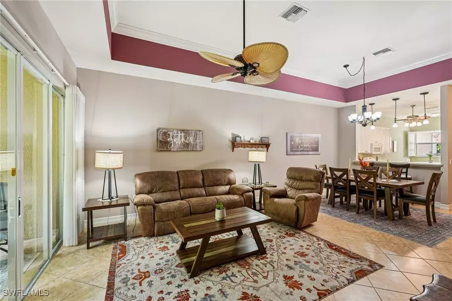 8100 Sanctuary DR #1, Naples, FL 34104