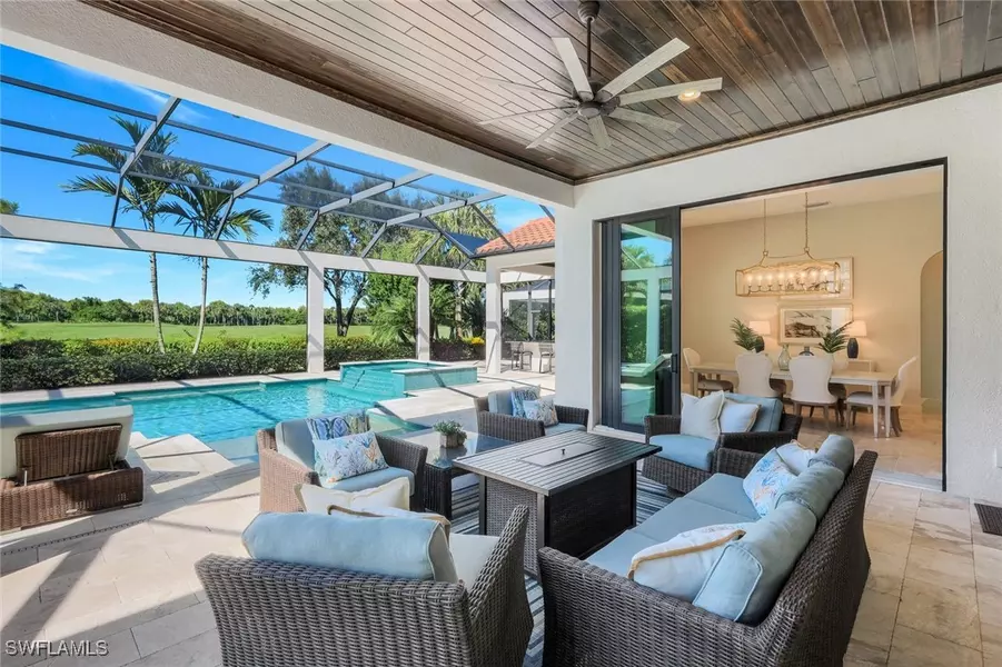 3233 TAVOLARA LN, Naples, FL 34114