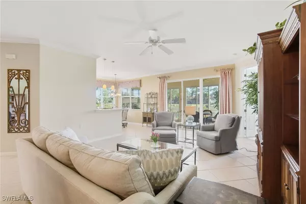 Naples, FL 34114,3904 Forest Glen BLVD #7-101