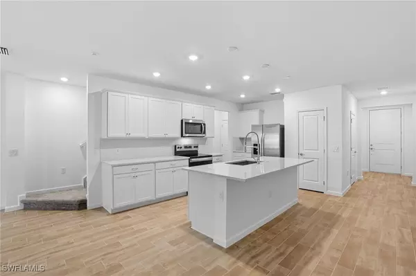 Bonita Springs, FL 34135,27881 Radiant CT