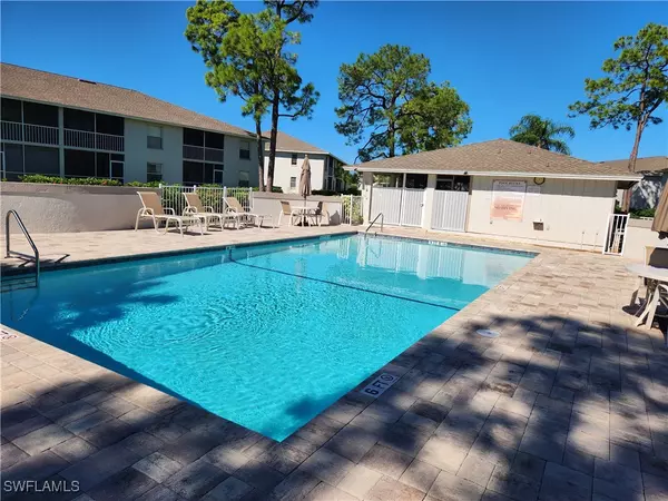 1462 SW Churchill CIR #T204, Naples, FL 34116