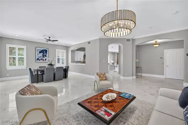 Naples, FL 34109,2830 TIBURON BLVD E #102