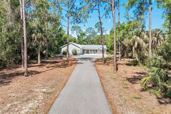 Naples, FL 34105,2855 66th ST SW