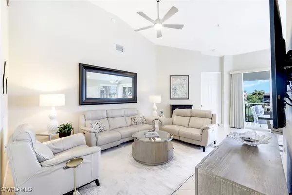 Naples, FL 34109,3048 Horizon LN #1108