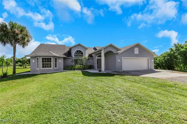 Naples, FL 34117,1330 11th ST SW