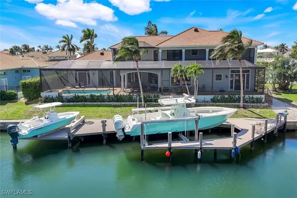 Marco Island, FL 34145,541 Taylor CT