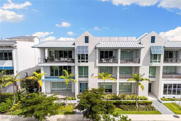 201 8th ST #301, Naples, FL 34102