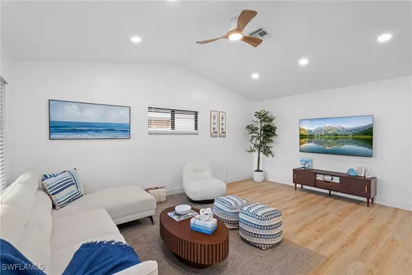 Naples, FL 34108,731 102nd AVE N