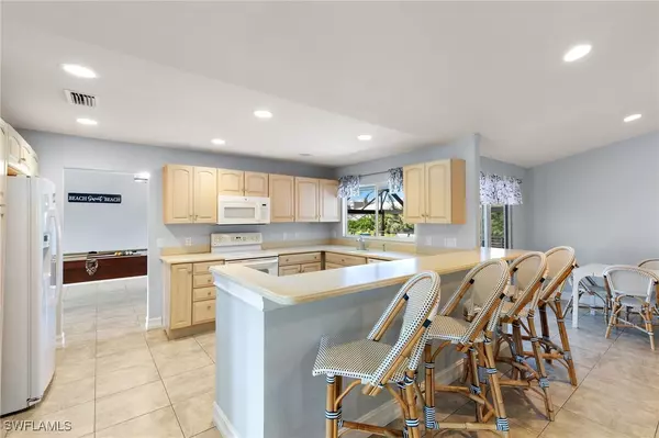 Marco Island, FL 34145,1031 Mendel AVE