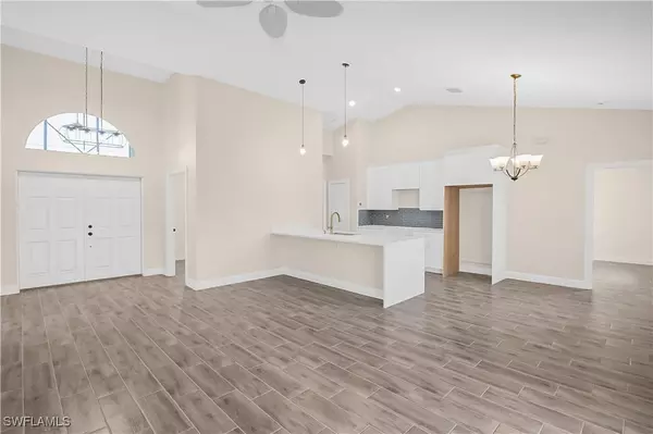 Lehigh Acres, FL 33971,4911 Bywood ST