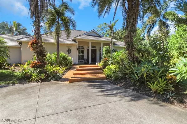 4380 7th AVE SW, Naples, FL 34119