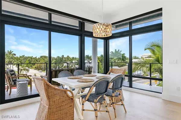 850 Central AVE #305, Naples, FL 34102