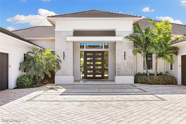 Naples, FL 34108,607 Myrtle RD