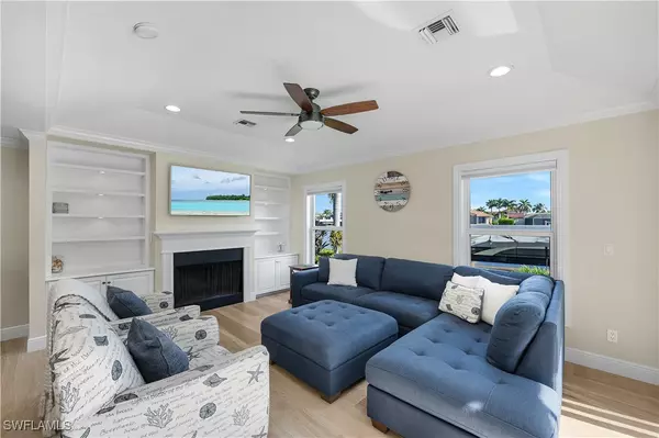 Marco Island, FL 34145,427 Nassau CT