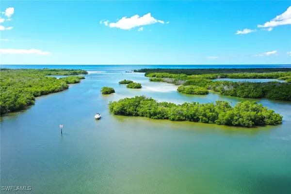 425 Dockside DR #804, Naples, FL 34110