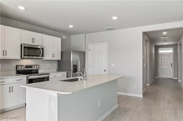 Fort Myers, FL 33905,4087 PEACEFUL RIVER LN