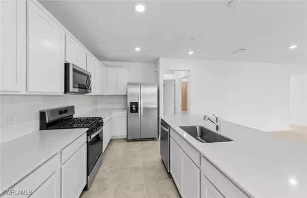 Punta Gorda, FL 33982,44123 Kelly DR