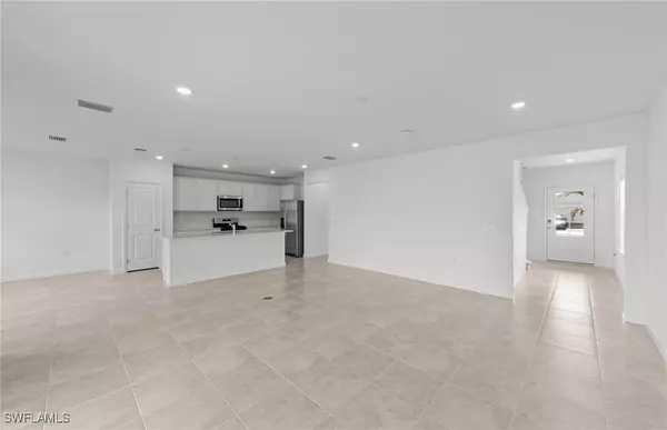 Punta Gorda, FL 33982,44123 Kelly DR