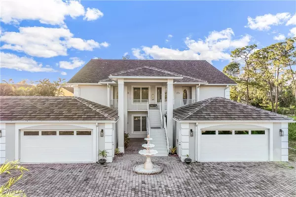 2790 Kings Lake BLVD #202, Naples, FL 34112