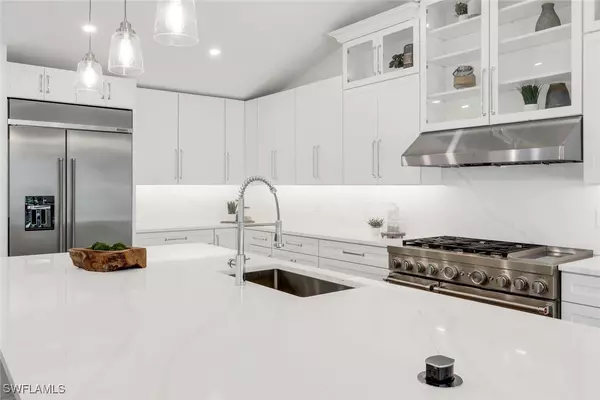 Naples, FL 34119,12888 Valewood DR