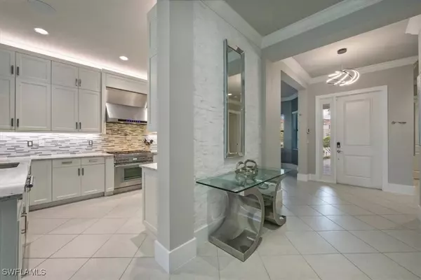 Naples, FL 34119,4172 Crescent CT