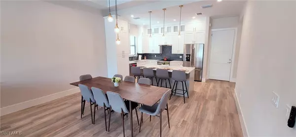 Naples, FL 34108,511 91st AVE N