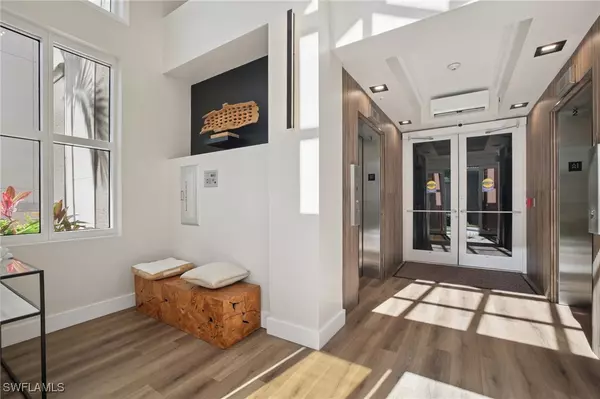 Naples, FL 34108,460 Launch CIR #303