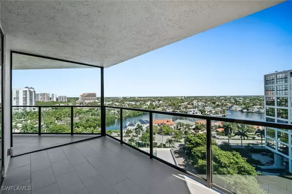 Naples, FL 34103,4901 Gulf Shore BLVD N #1503