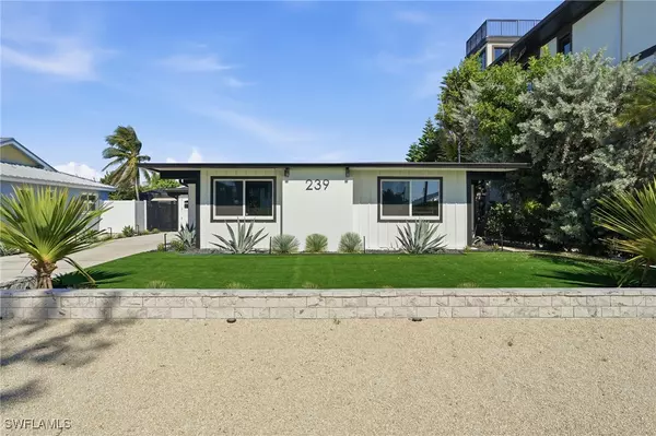 Fort Myers Beach, FL 33931,239 Curlew ST