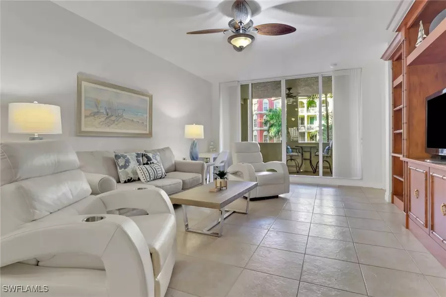 401 Bayfront PL #3207, Naples, FL 34102