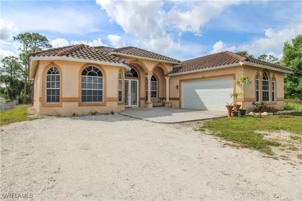 Naples, FL 34117,2310 2nd AVE SE