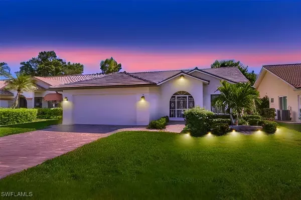 Naples, FL 34104,841 Kings WAY