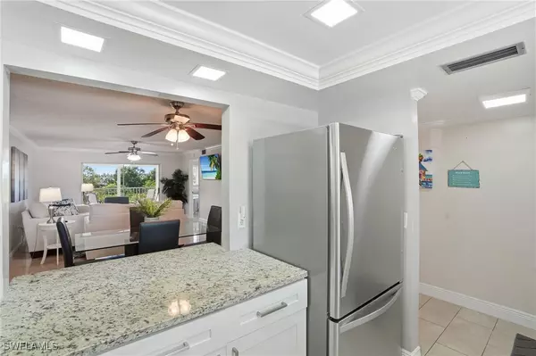 Naples, FL 34113,5435 Rattlesnake Hamm RD #E-304