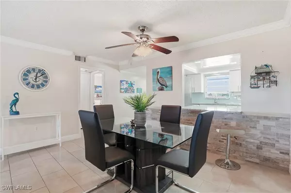 Naples, FL 34113,5435 Rattlesnake Hamm RD #E-304