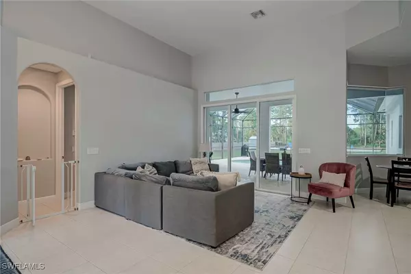 Naples, FL 34117,3781 29th AVE SW