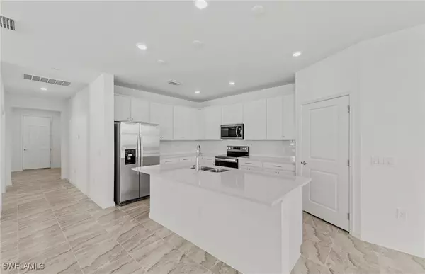 Alva, FL 33920,3922 E Hampton CIR