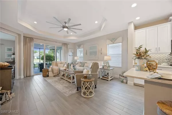 Naples, FL 34112,2322 Marquesa CIR