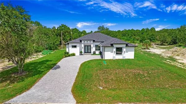 1809 Monroe AVE, Lehigh Acres, FL 33972