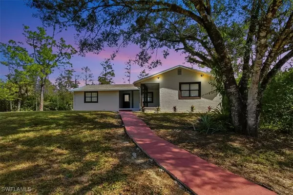 Naples, FL 34117,360 Desoto BLVD S