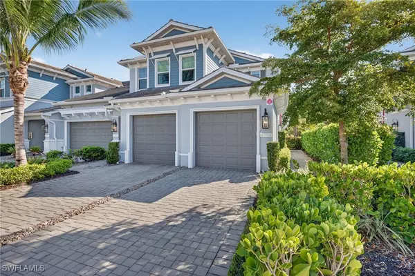 2554 SEYCHELLES DR #904, Naples, FL 34112