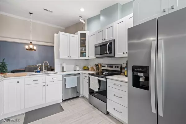 Fort Myers, FL 33908,17611 Marco Island LN