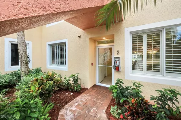 2415 Bayou LN #7403, Naples, FL 34112