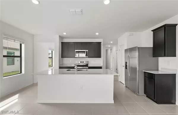 Lehigh Acres, FL 33936,254 Silent Lake DR