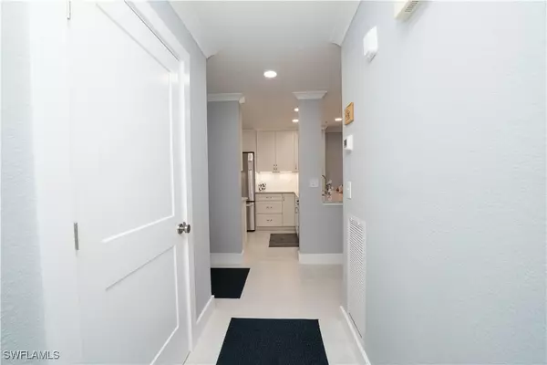 Naples, FL 34105,628 Woodshire LN #G5