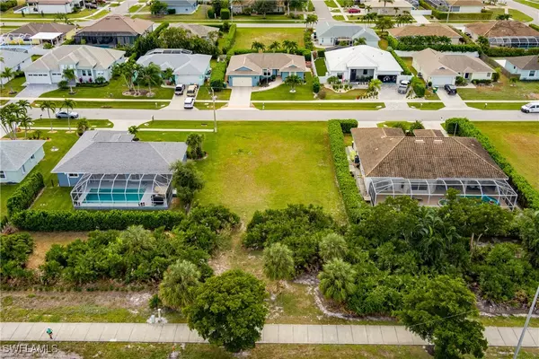 Marco Island, FL 34145,1414 Delbrook WAY