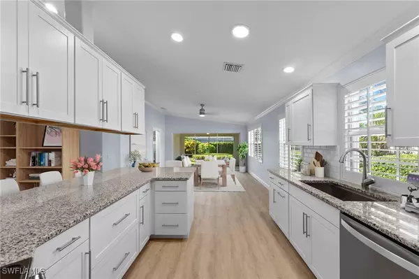 Naples, FL 34119,5785 Drummond WAY