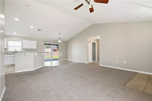 Lehigh Acres, FL 33976,4104 13th ST SW