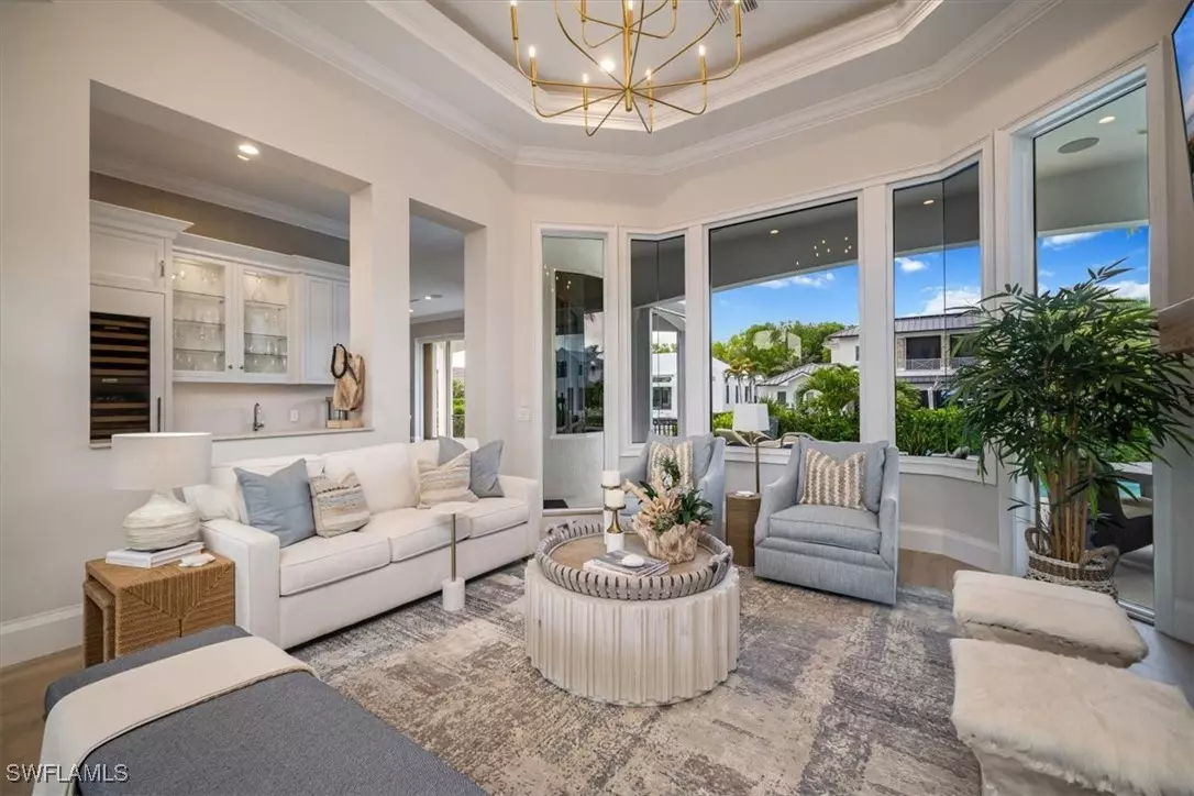 Naples, FL 34102,470 17th AVE S